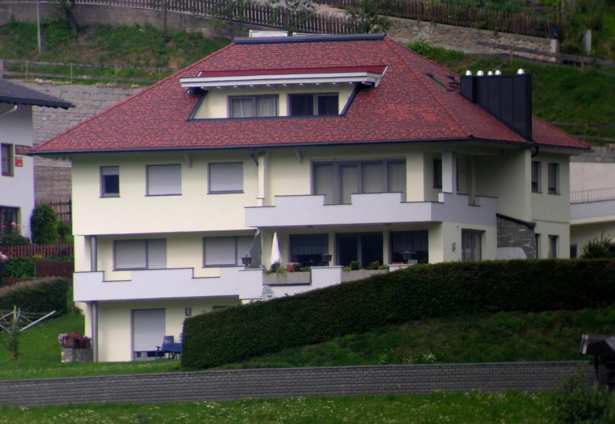 Ferienwohnung Reinstadler Ilse イェルツェンス エクステリア 写真