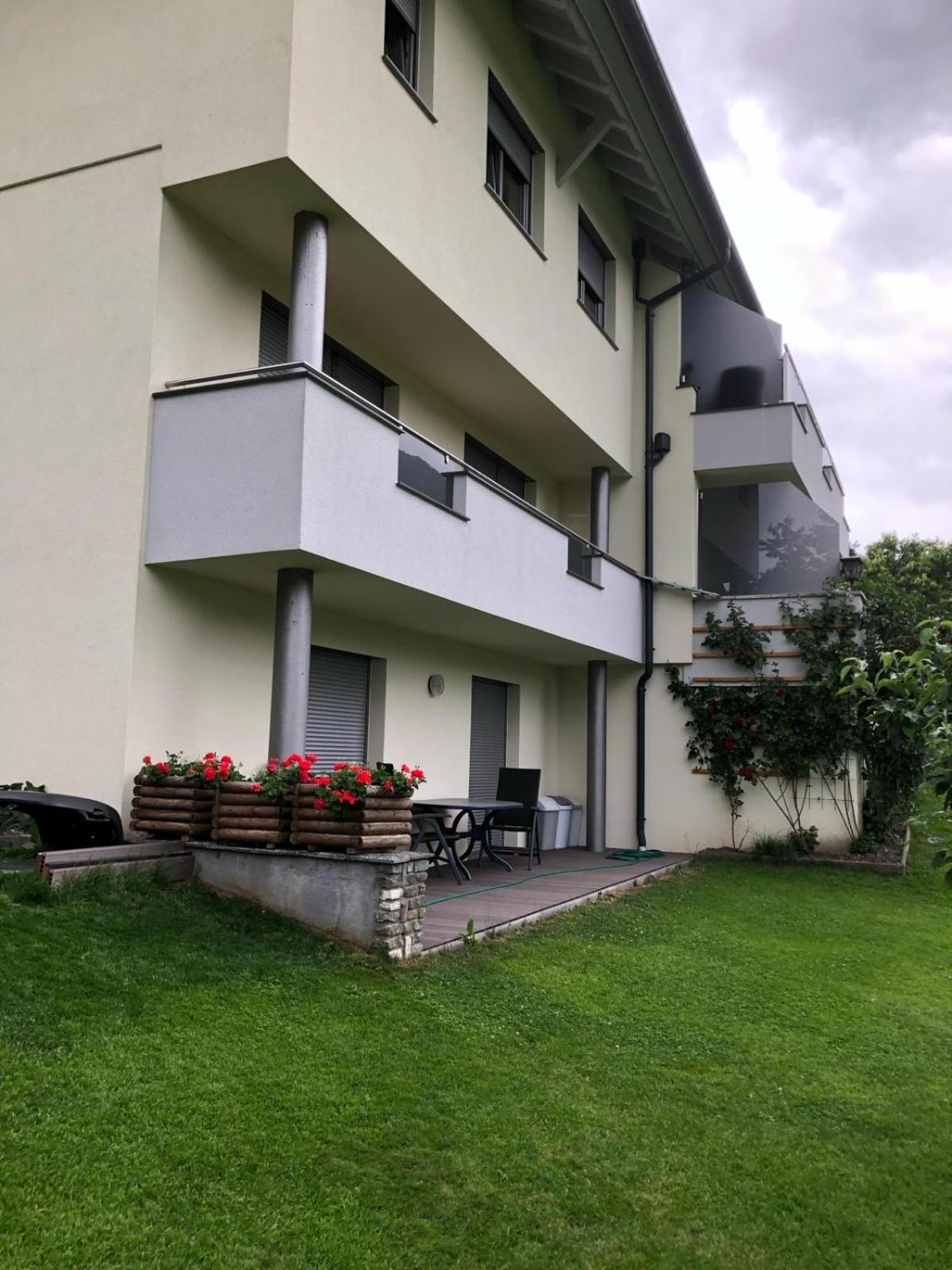 Ferienwohnung Reinstadler Ilse イェルツェンス エクステリア 写真